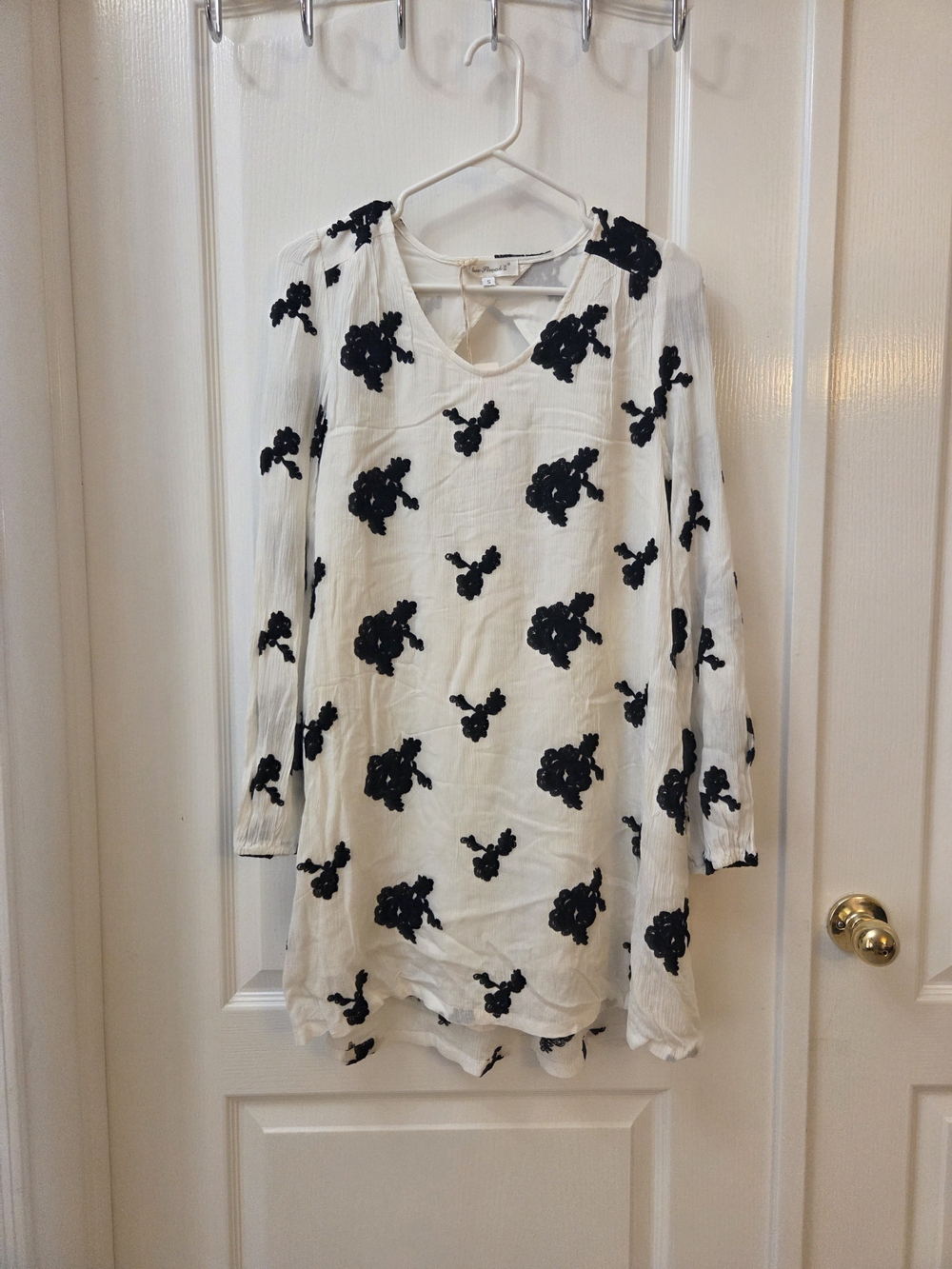 NWT Women's Long-Sleeve Dress with Black Floral Appliqué